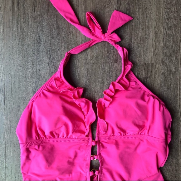 Guess One Piece Swimsuit Size Large Hot Pink NWT Plunge Ruffles Barbiecore - Picture 3 of 15